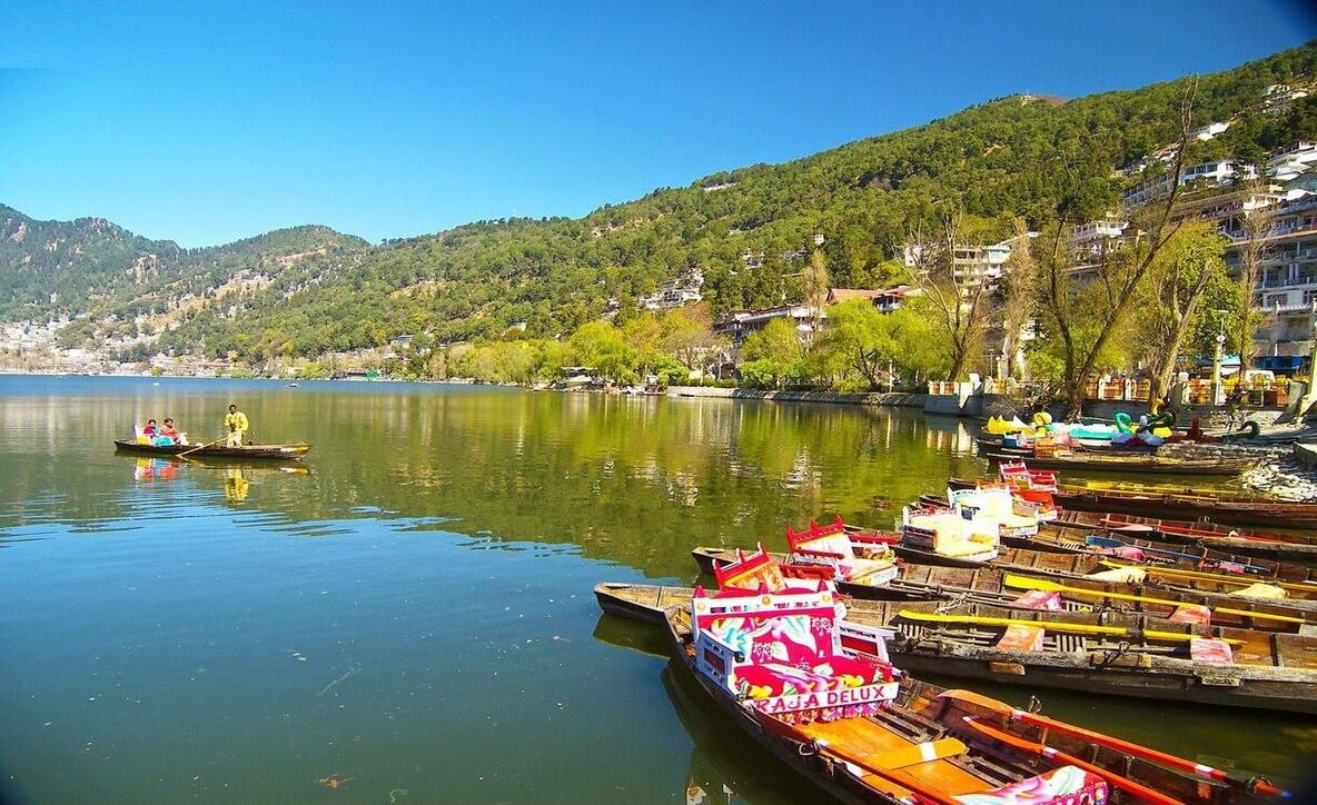 Nainital & Ranikhet Honeymoon Package