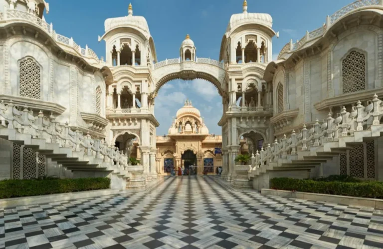 Luxury Mathura Vrindavan Tour Package