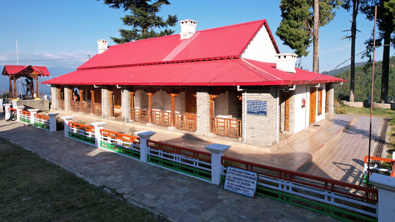 Anasakti Ashram
