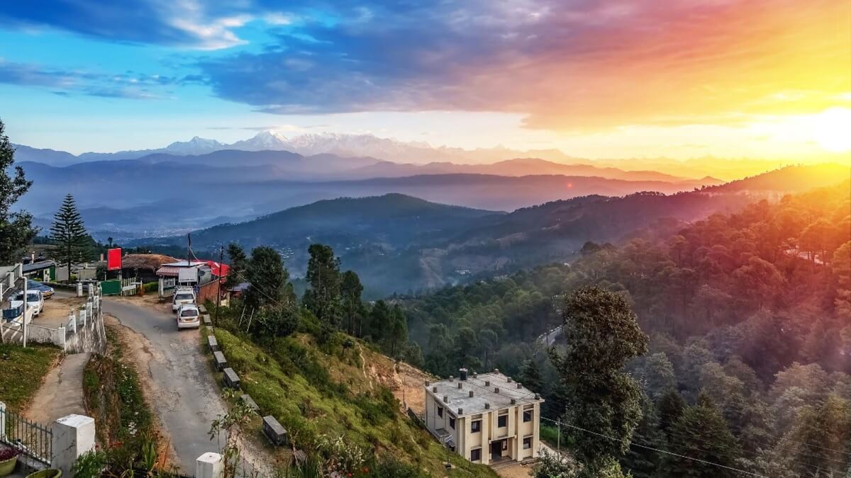 What Is the Best Time to Visit Kausani